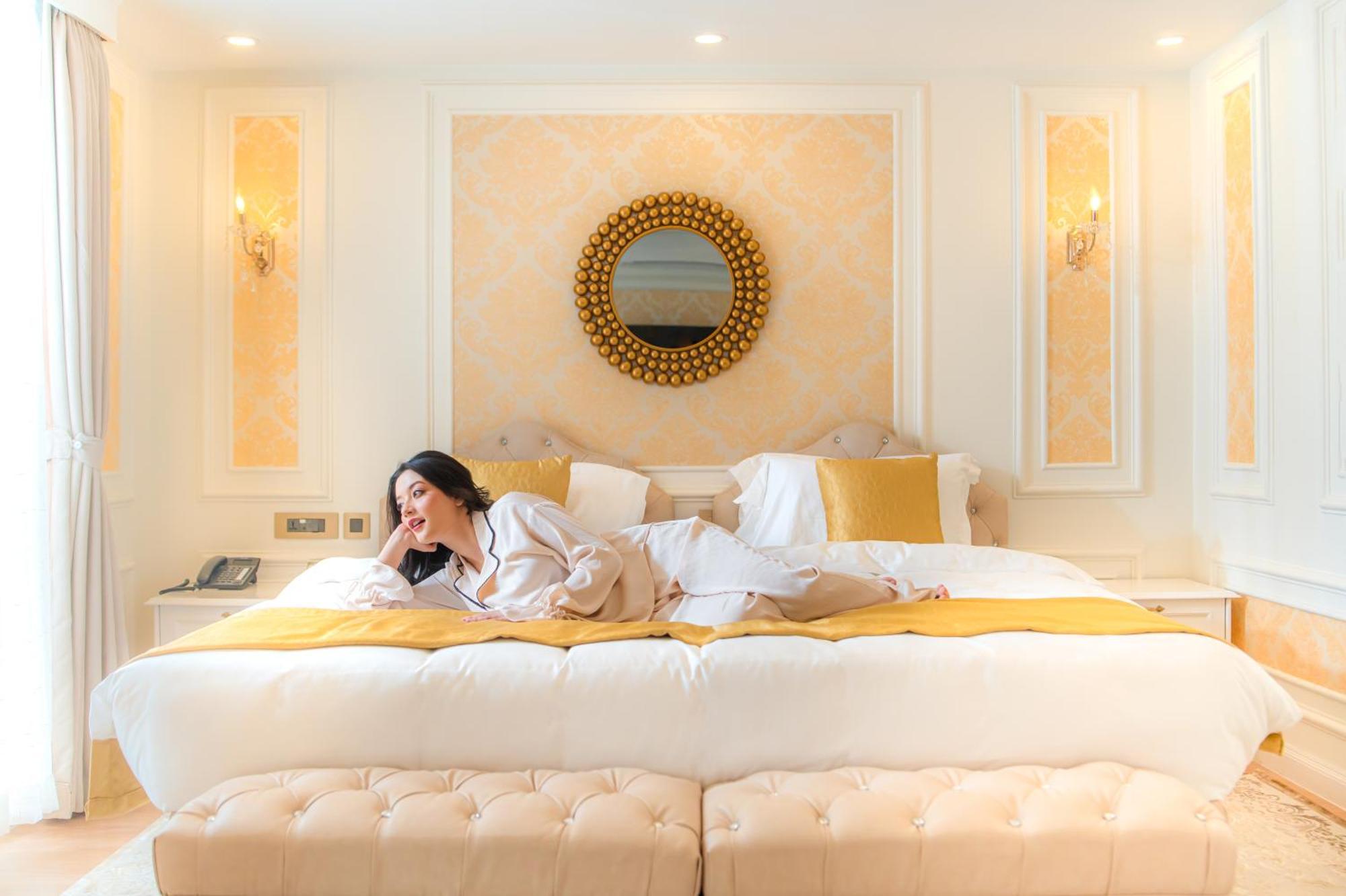 Le Glamour Luxury Resort&Wellness Spa Pvt Ltd Pokhara Extérieur photo
